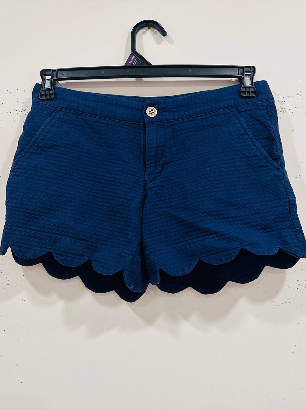Lily Pulitzer Women’s  Navy Scalloped Shorts Size 2